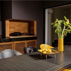 5-Bedroom Luxury Sea-View Villa with Infinity Pool near Dubrovnik – Sleeps 10